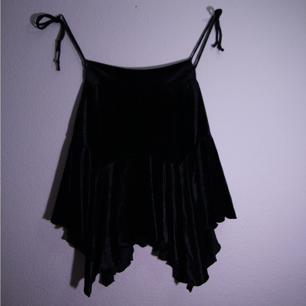 Amy Byer, velvet black skirt, size small